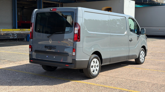 Renault Trafic Lwb Diesel LL30 Blue dCi 130 Advance [Safety] Van - Image 10